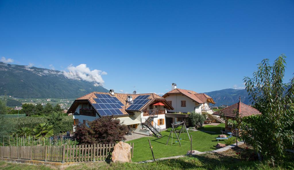 Lavendelhof Apartment Appiano Sulla Strada Del Vino Luaran gambar